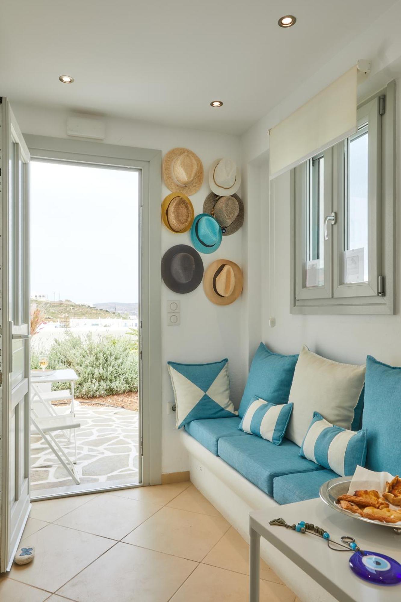 ناوسا Romantica Suites المظهر الخارجي الصورة